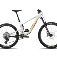 f319ef77-4738-4bc9-a06e-1629c000bf60 MY24 Bronson C GX AXS GlossChalkWhite.png?VersionId=bkbiR8l VouFJlXF0WEbWTj